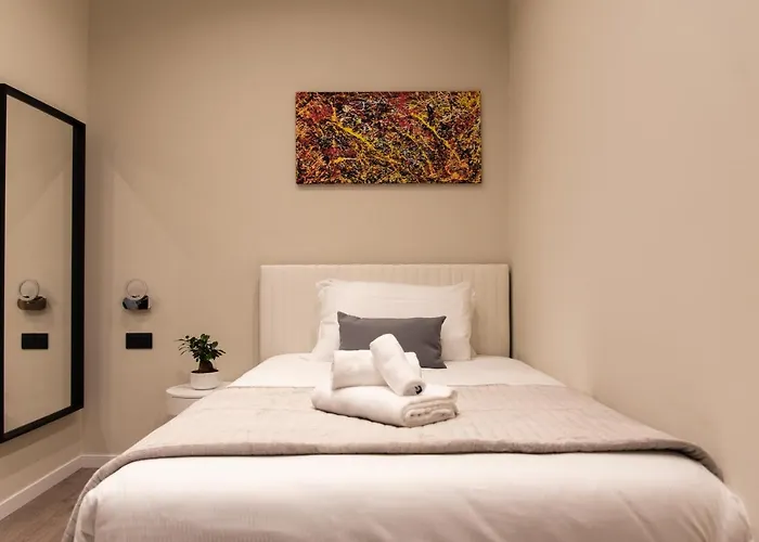 Xxiv Domus Luxury בית הארחה 4*